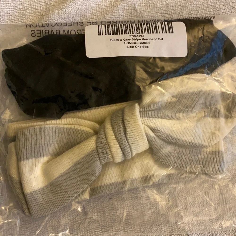 Set‎ of two infant headbands